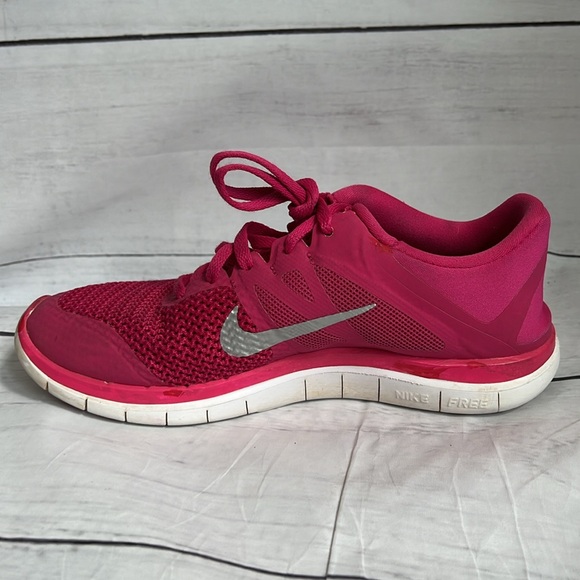 Women’s Nike Classic Free RN Training Running Shoes Size 7.5  Pink/Silve… - Picture 5 of 11
